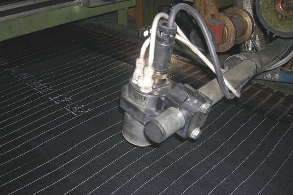 Nadruk na włókninie wygłuszającej