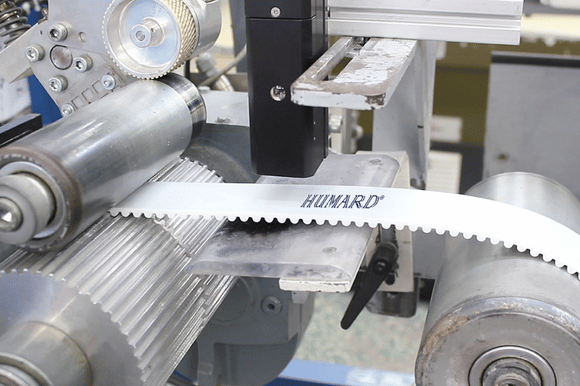 Znakowanie na paskach klinowych