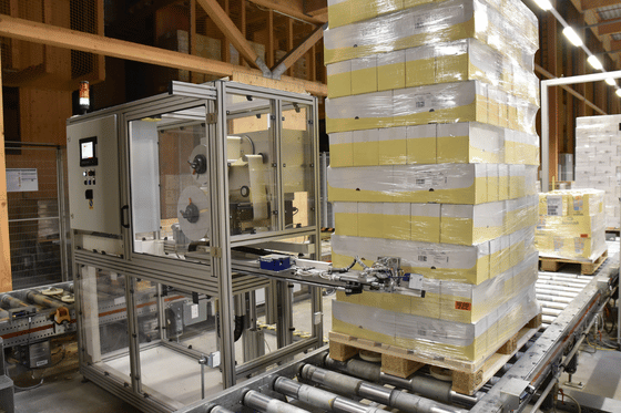 Linia do automatycznego etykietowania palet z REA LABEL PLU